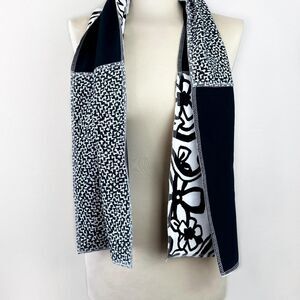 Floral Scarf Wrap Artisan-crafted Women's Black and White Medium NWT Boho